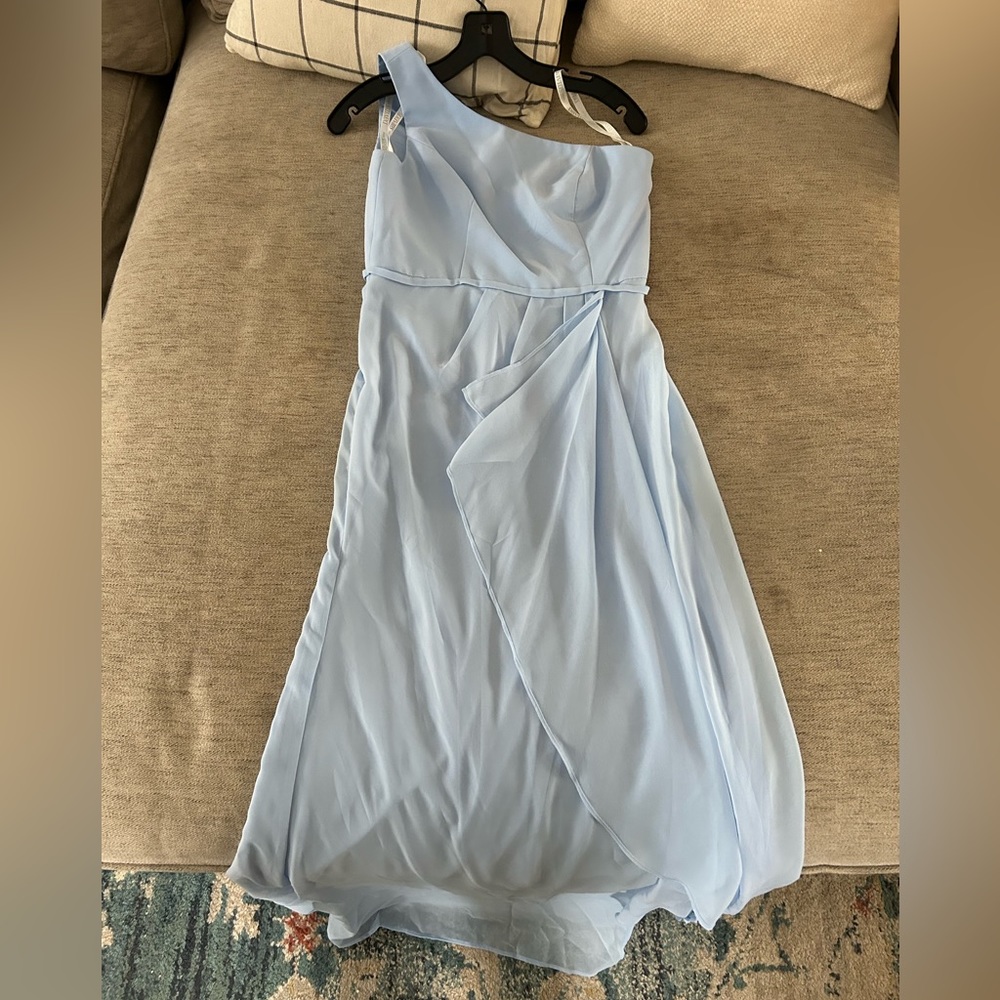 Light blue bridesmaids dress size small (4) never worn brand new with tags